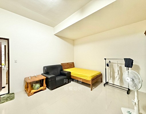 逢甲商圈整棟別墅✨大空間好運用✨家具電全配 - Image 15