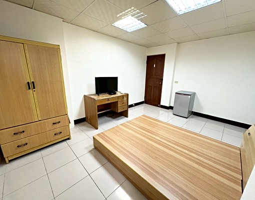 【可租補】南清大陽台套房、包水包網、台電 - Image 7