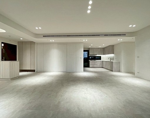 ✨【新莊副都心⭐明星社區】稀有高樓層採光三房|A4站旁|可寵 - Image 1