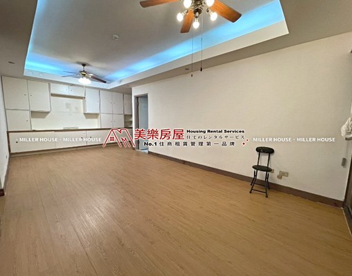 美樂*劍南路*大直美麗華*電梯平面三房*可入籍*附平面車位* - Image 1