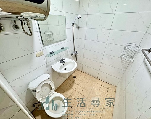 近東海大學💖可租補✨屋況優✨子母車✨機車位✨公共曬衣場 - Image 5