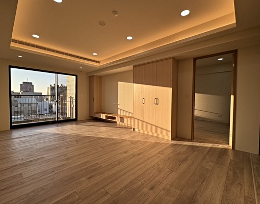 獨家夢幻五星級社區大四房🔥北屯南興|系統櫃雙車租補視野浴缸 - Image 1