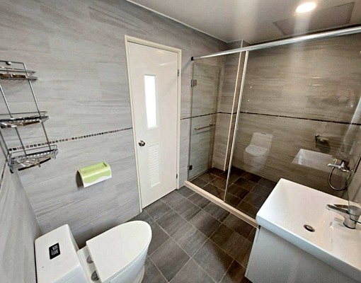 🎉南區忠孝路全新2房1廳🎉21000元🎉可雙租補 - Image 10