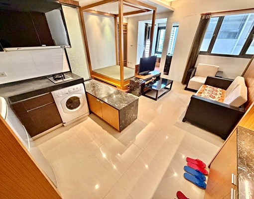 華麗工業風🔥傢俱全配✅溫馨溫泉浴缸✨類一房一廳💯 - Image 2