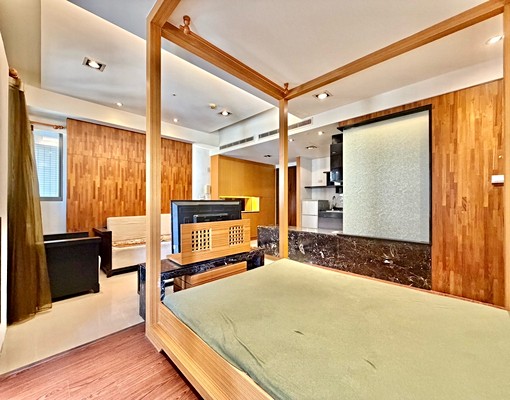 華麗工業風🔥傢俱全配✅溫馨溫泉浴缸✨類一房一廳💯 - Image 7