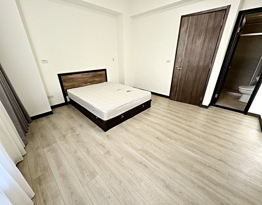 上楓國小黃昏市場🔥可雙租補🔥整棟透天別墅四房🔥平車 - Image 7