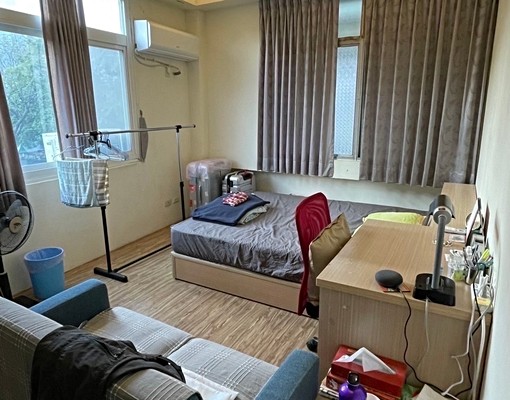 實惠租屋❤8.0坪~無管理費❤一德路 - Image 1