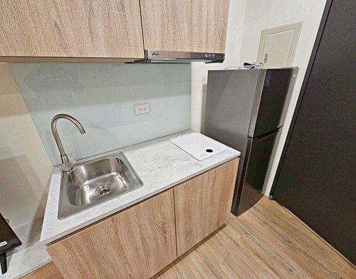 南港展覽館❣️免爬梯空間大~捷運機能佳對外窗採光通風~可開火 - Image 5