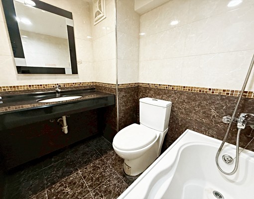 近捷運中山【優質獨戶】獨立陽台★警衛管理★垃圾代收 - Image 5