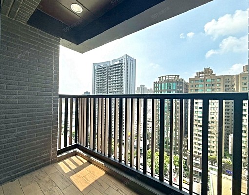 文心秀泰🏠視野戶🔥稀有4房浴缸🛁可租補可貓✅價格家具談 - Image 6