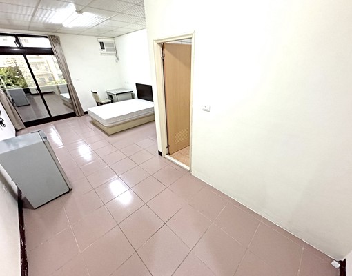 無敵秒殺✨獨立陽台💕超大空間✨採光.環境佳✨門口公園 - Image 2