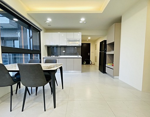 誠總V建築🦖精品質感兩房雙衛浴🌟稀有可寵💖平車位 - Image 3