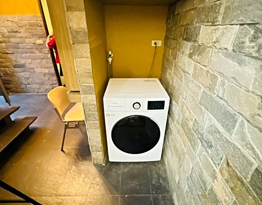 西區日新街💦可寵套房💦台電可租補近一中商圈勤美百貨+賴談 - Image 4