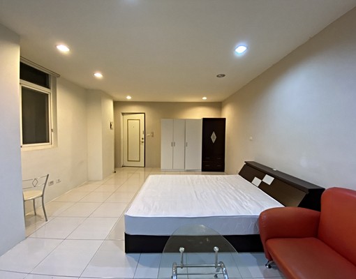 南屯文心森林豐樂秀泰🌟可租補🌟超級大套房🌟陽台獨洗曬 - Image 6