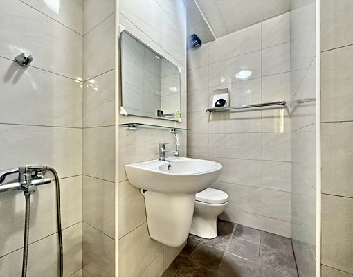 可租補✨電梯陽台洗衣機超大間✨近火車站 - Image 3