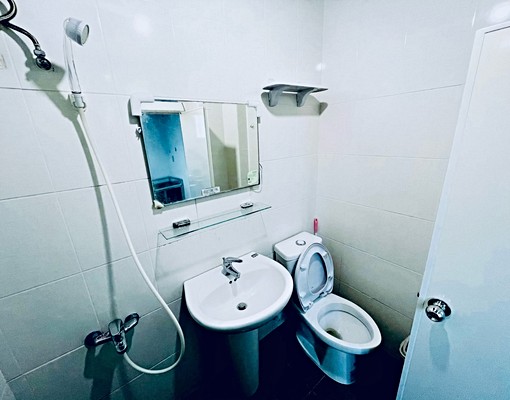 南港捷運火車站/南港展覽館,一房一廳空間,獨立洗,垃圾代收 - Image 3