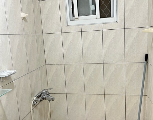 屋主自租透天套房 - Image 5