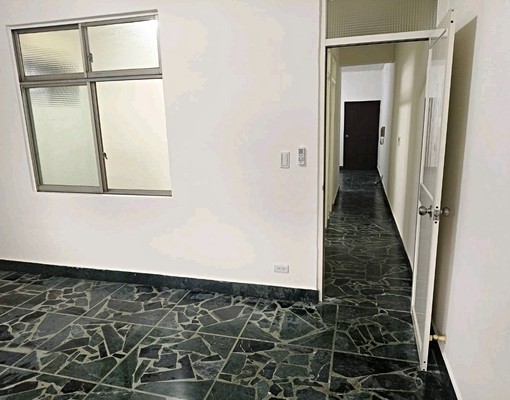 三大房一大廳附天然瓦斯三台冷氣永和區中正路105號 - Image 6