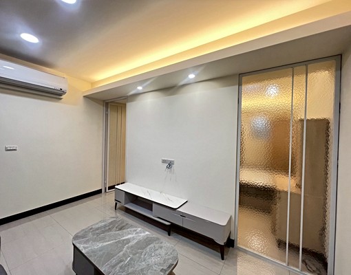 府中⚡️免爬高☀️採光佳☀️獨立陽台☀️傢俱齊☀️獨洗曬☀️ - Image 3