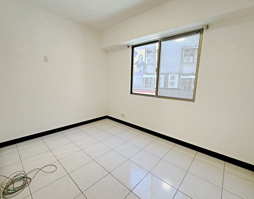 🍎何店長團隊👍師苑翠堤大陽台電梯3房可租補 - Image 5