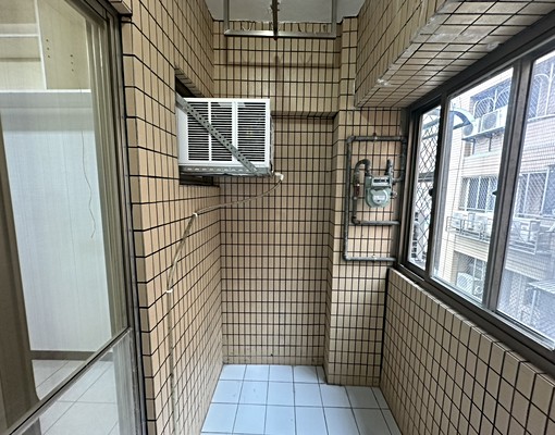 四號公園稀有電梯2房/有陽台/有廚房 - Image 6