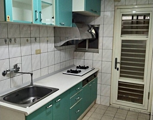 副都心稀有生活機能捷運宅 - Image 4