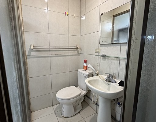 捷運10分鐘~簡單套房/安靜/睡眠品質佳俗 - Image 4