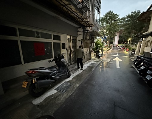 近捷運善導寺【超值2房2衛】免爬梯★新裝修★門口可停 - Image 13