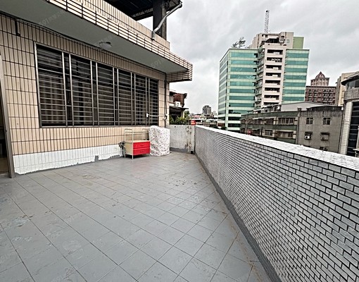 新整理首租大套房。對外窗乾濕分離流理台 - Image 3