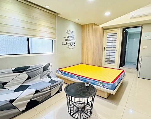 ✨近火車站✨獨立陽台電梯套房|可補助|租金含水網路 - Image 2