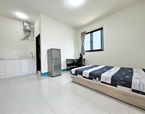 可租補✅首出租||全新竹南大埔五街大坪數全新電梯套房✅ - Image 3