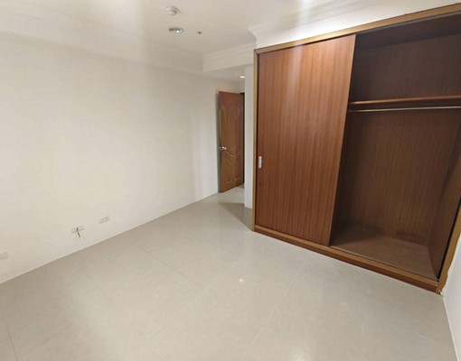 三房高樓景觀戶採光好通風佳可養寵 - Image 6