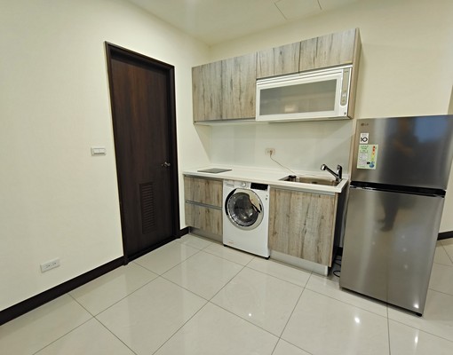 楠梓台積電旁/一卡皮箱入住全新1+1房平車 - Image 5