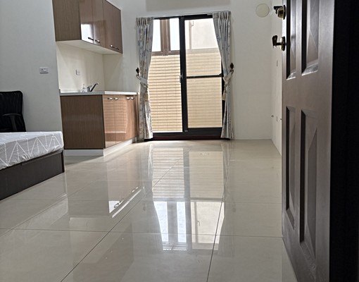 正市區延平路自己持台電帳單繳費高級流裡臺氣密窗陽台禁菸寵物 - Image 3