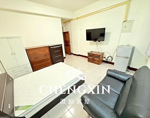 🎉竹北蛋黃區/近喜來登/竹北大遠百/可租補/獨立洗衣機🎉 - Image 3