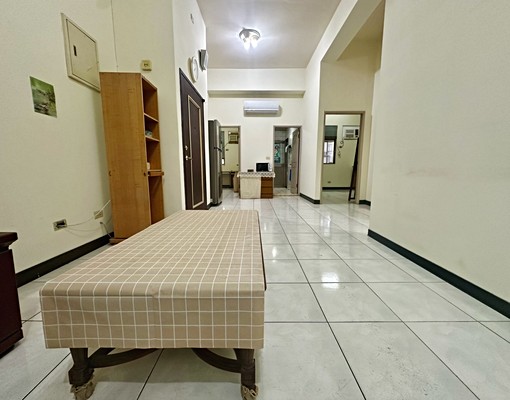 可租補.近捷運三和國中站.挑高3米6.三和國中對面.電梯三房 - Image 2