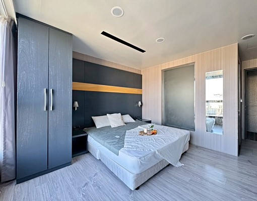 西屯逢甲漢翔北街電梯三套房+雙車位 - Image 2