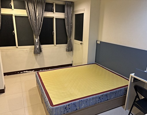 三和國中站-獨立陽台套房 - Image 1