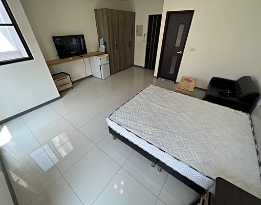 可租補✨電梯套房✨採光超好✨東海工業區⭐獨洗陽台⭐室內機車位 - Image 3