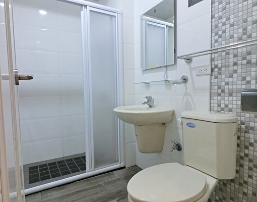 台電計價✨雙門冰箱✨舒適電梯套房✨採光佳✨室內機車位 - Image 5