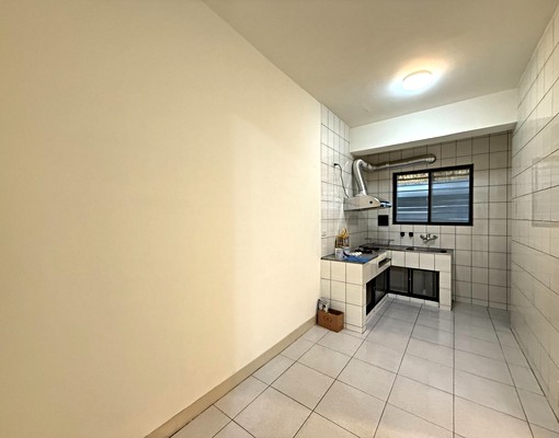 可租補|近芝山捷運站、家樂福|黃金公寓三樓 - Image 7