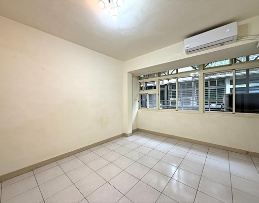 可租補|近芝山捷運站、家樂福|黃金公寓三樓 - Image 3