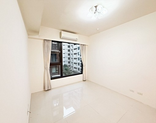 一方林映【三房平面車位】 - Image 3