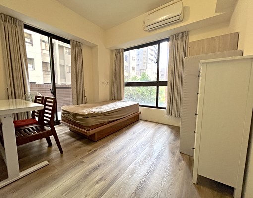 青埔Iris🐟高鐵站前公園第一排|力璞棧3房車全配.寵可談 - Image 8