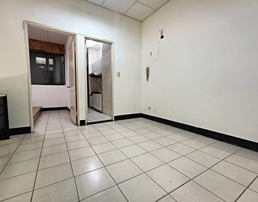 丹鳳捷運站3分鐘1+2樓內梯(可一樓辦公室&倉庫) - Image 7