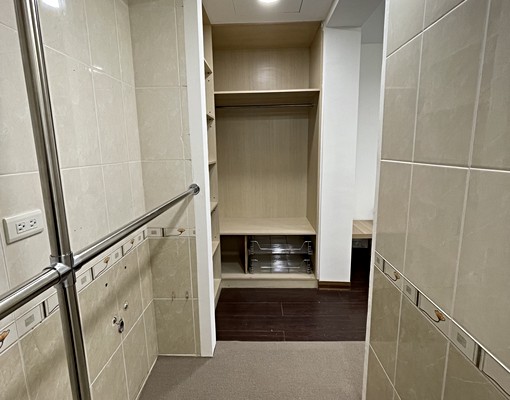 ◆台師大商商圈,超棒大陽台套房,全新裝修◆ - Image 4