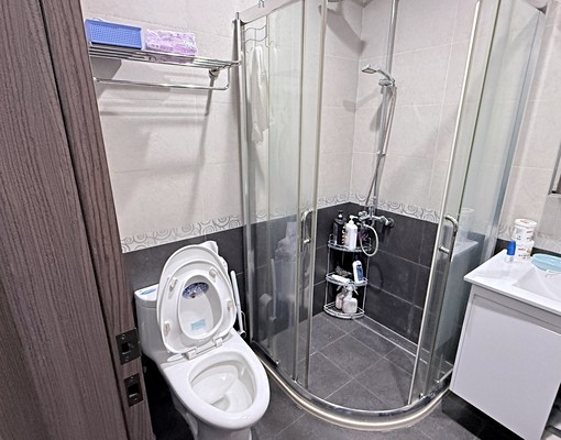 正義南精美小套房!機能超便利,租金含水電費 - Image 4