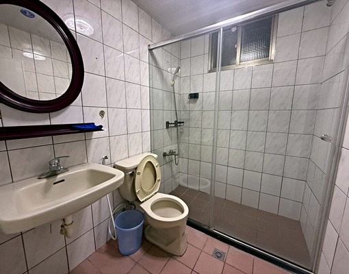 租屋找77✿年前搬好家!中平商圈全新透天,門前可停車 - Image 6