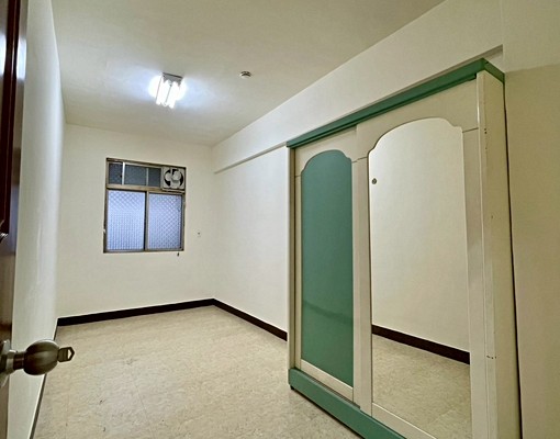 ‼️稀有電梯華廈釋出‼️包裹垃圾代收‼️可租補 - Image 3