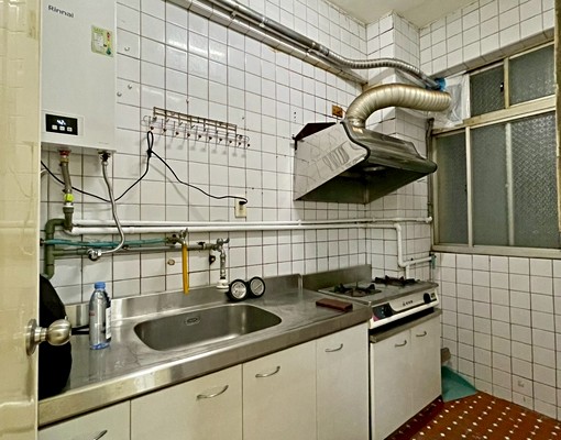 ‼️稀有電梯華廈釋出‼️包裹垃圾代收‼️可租補 - Image 5